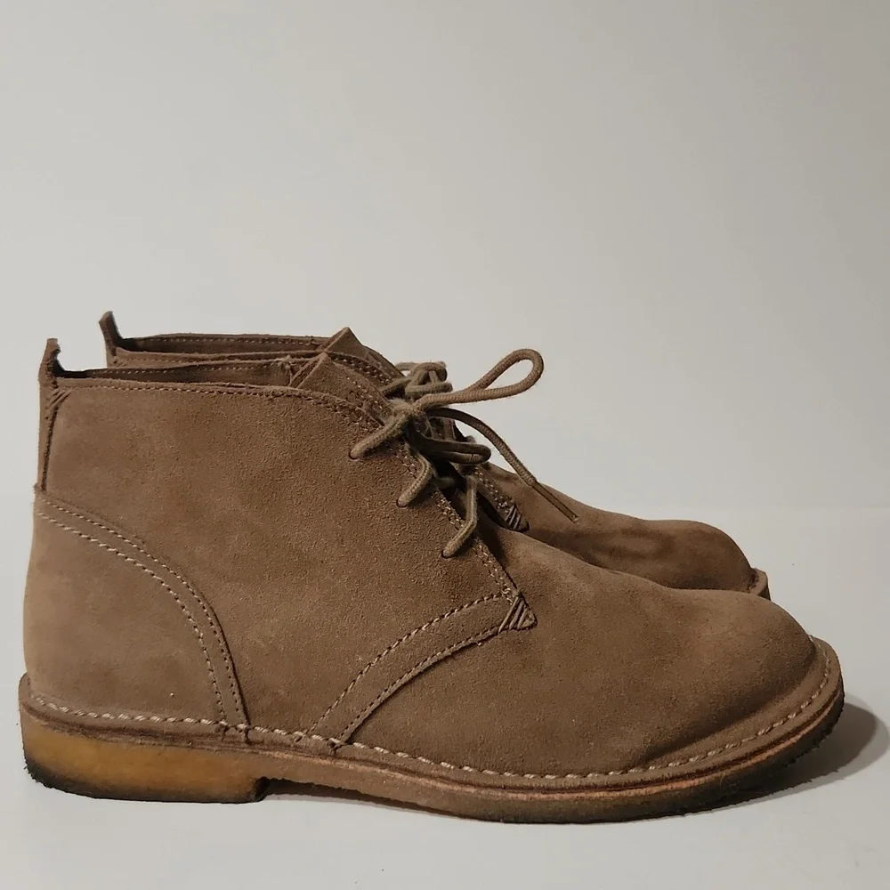 LL Bean Suede Classic Desert Chukka Boots Size 10 Wide EUC